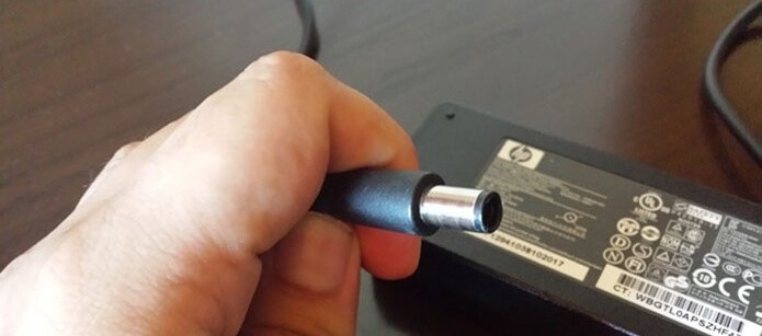 fonte e carregador para notebook